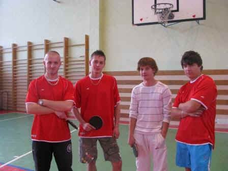 tenis2.jpg (25410 bytes)